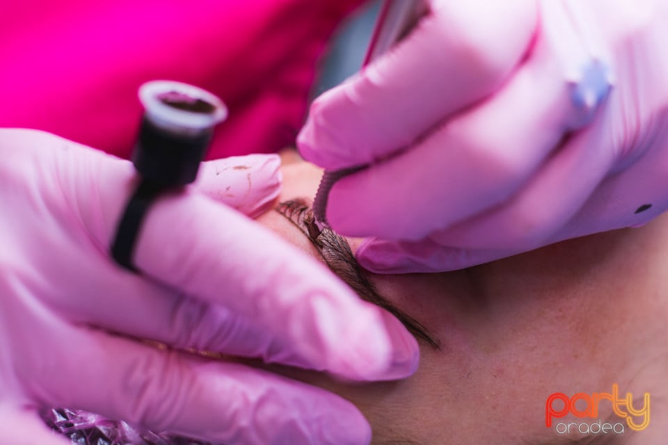 Cursuri de microblading, Estetika Profesional