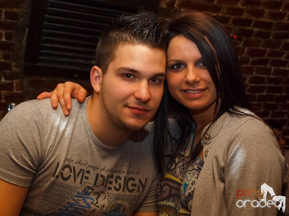 Dacă e joi, e Holsten Party în Escape!, 