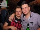 Dacă e joi, e Holsten Party în Escape