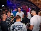 Dacă e joi, e party în Escape