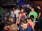 Dacă e joi, e party în Escape