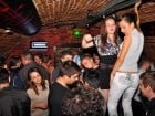 Dacă e joi, e party în Escape