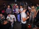 Dacă e joi, e party în Escape