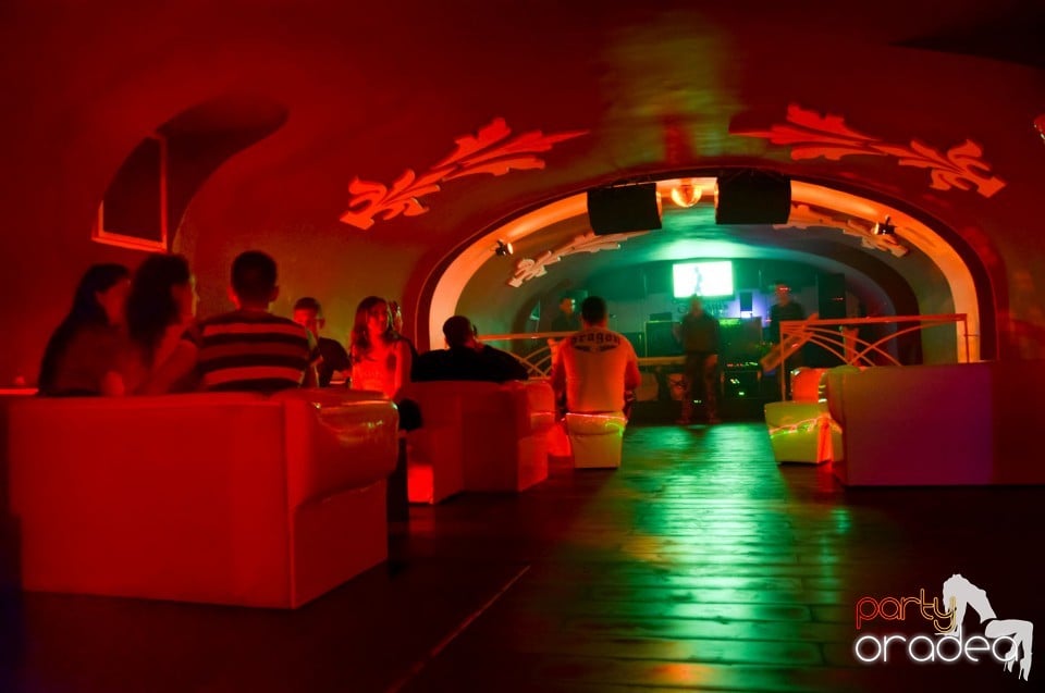 Dacian de la Oradea a cântat în Club Atti's, 