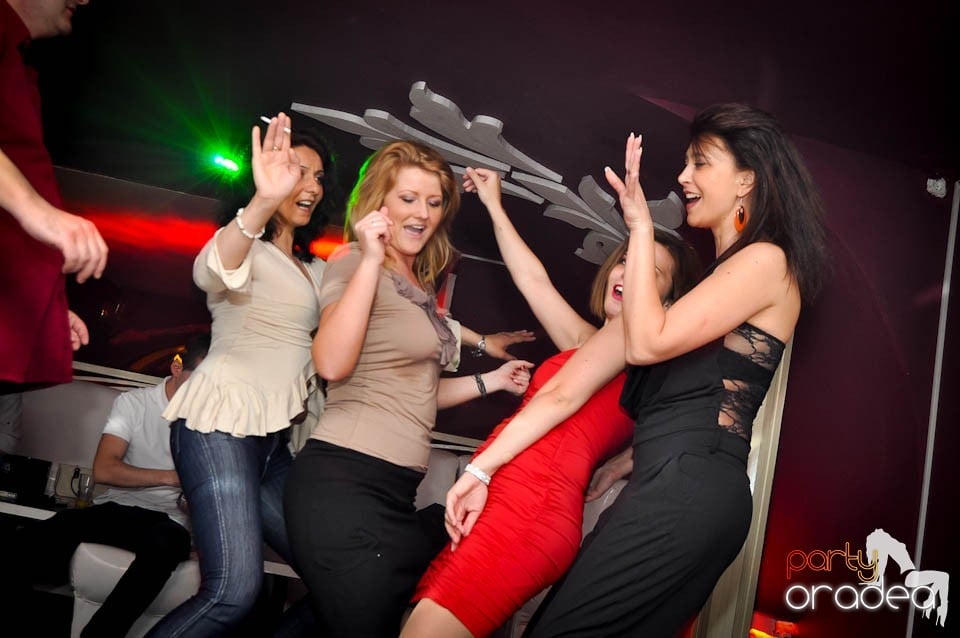 Dacian de la Oradea în Club Atti's, 