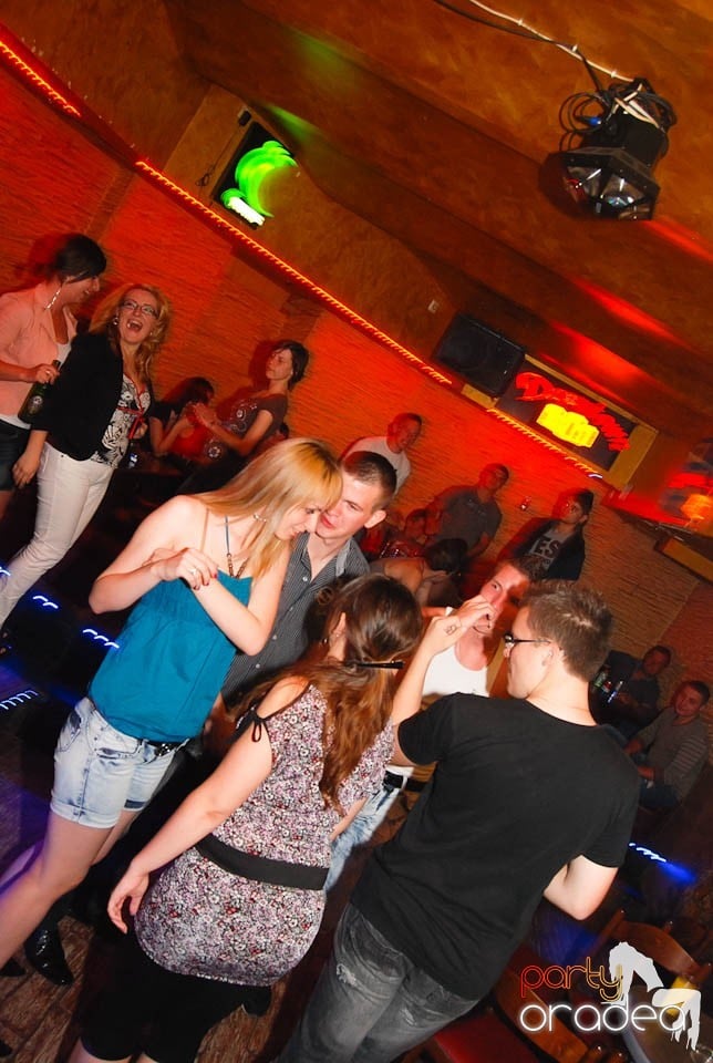 Dance Party Saturday în Downtown, 