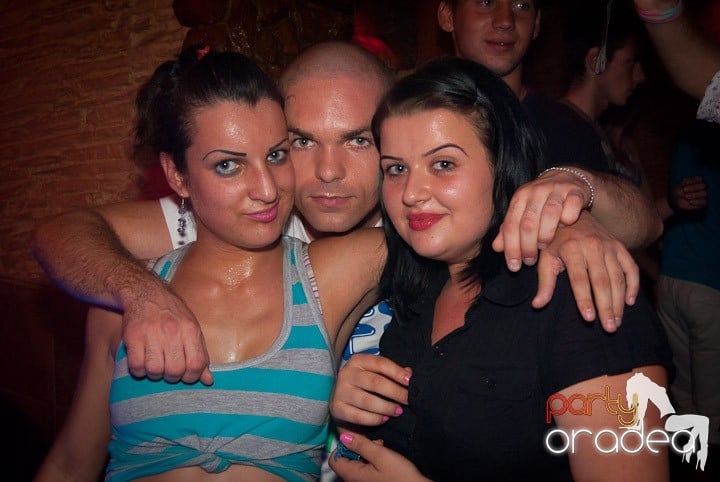 Dance Party Saturday, 