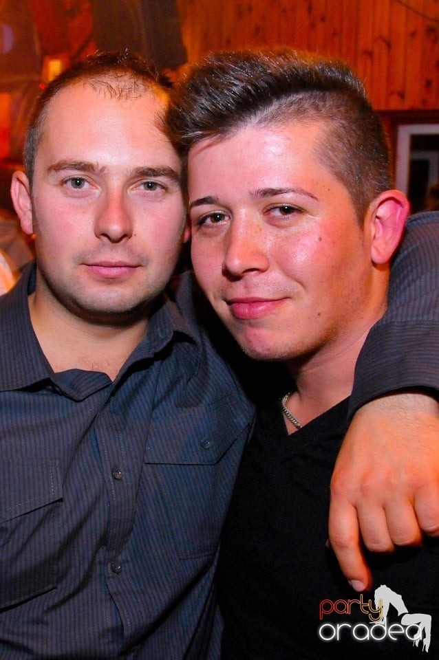 Dancer Girl Night în Disco Faház, 