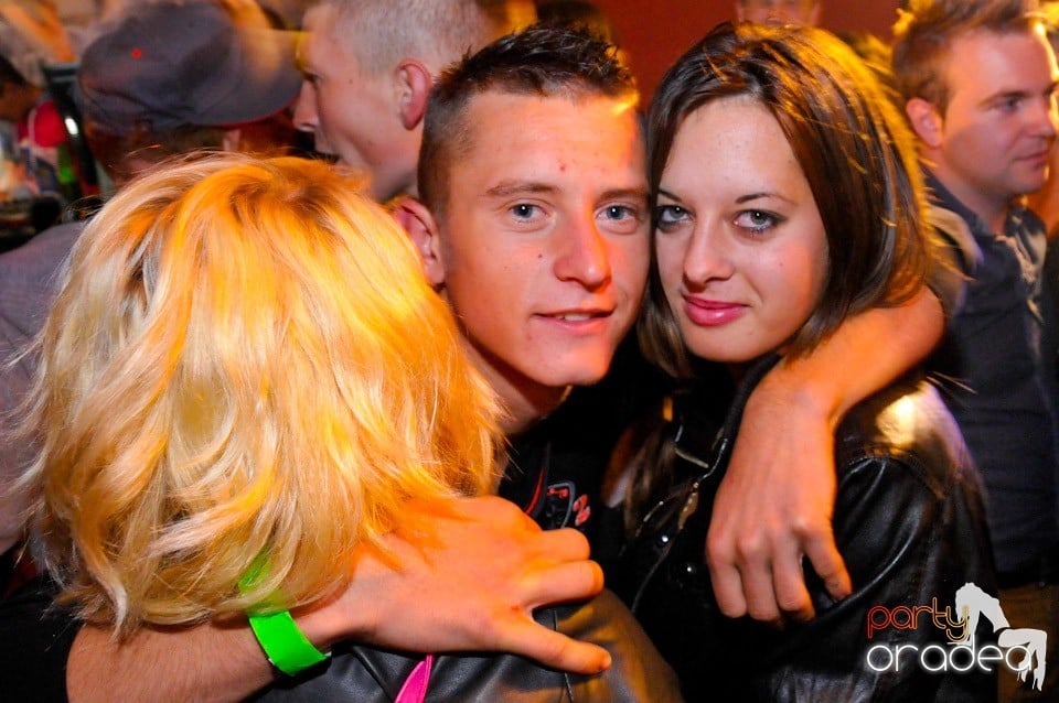 Dancer Girl Night în Disco Faház, 