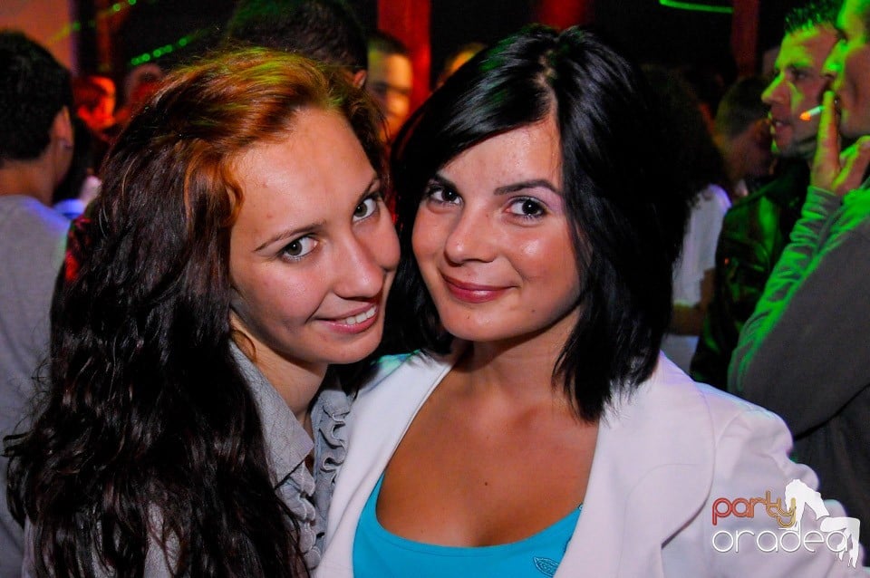 Dancer Girl Night în Disco Faház, 