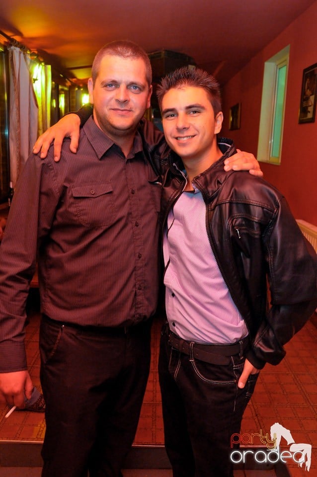 Dancer Girl Night în Disco Faház, 