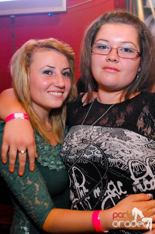 Dancer Girl Night în Disco Faház, 