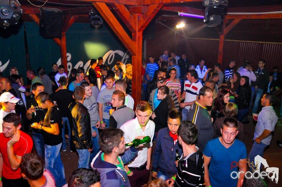 Dancer Girl Night în Disco Faház, 