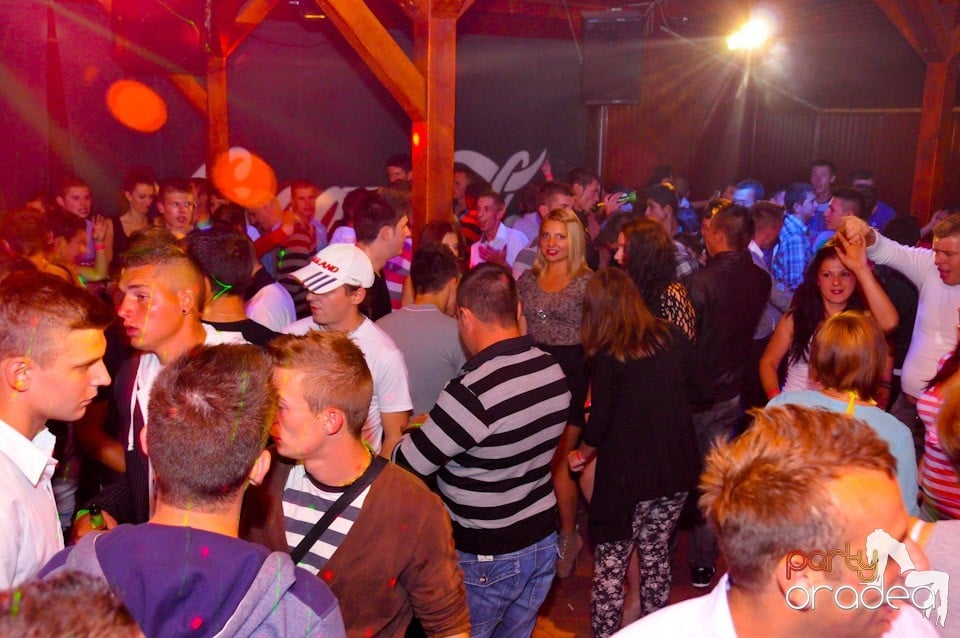 Dancer Girl Night în Disco Faház, 