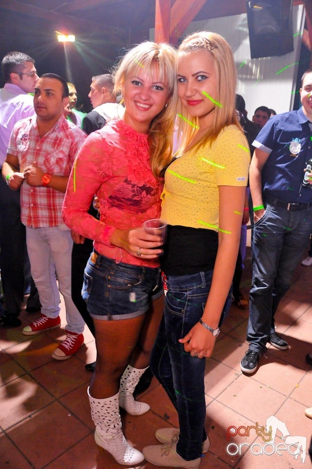 Dancer Girl Night în Disco Faház, 