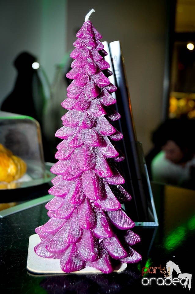 Dans şi distracţie în Blondy's, 