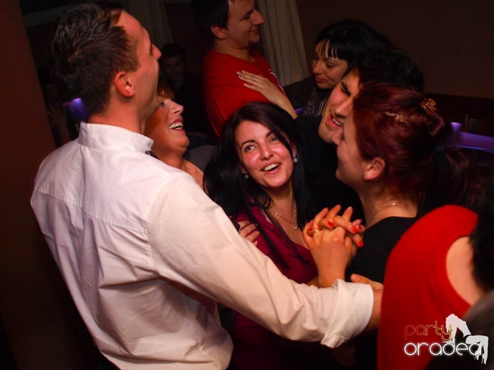 Dans şi distracţie în Chanson, 