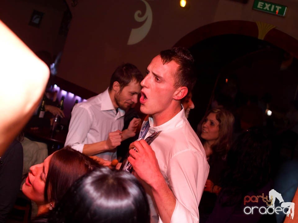 Dans şi distracţie în Chanson, 