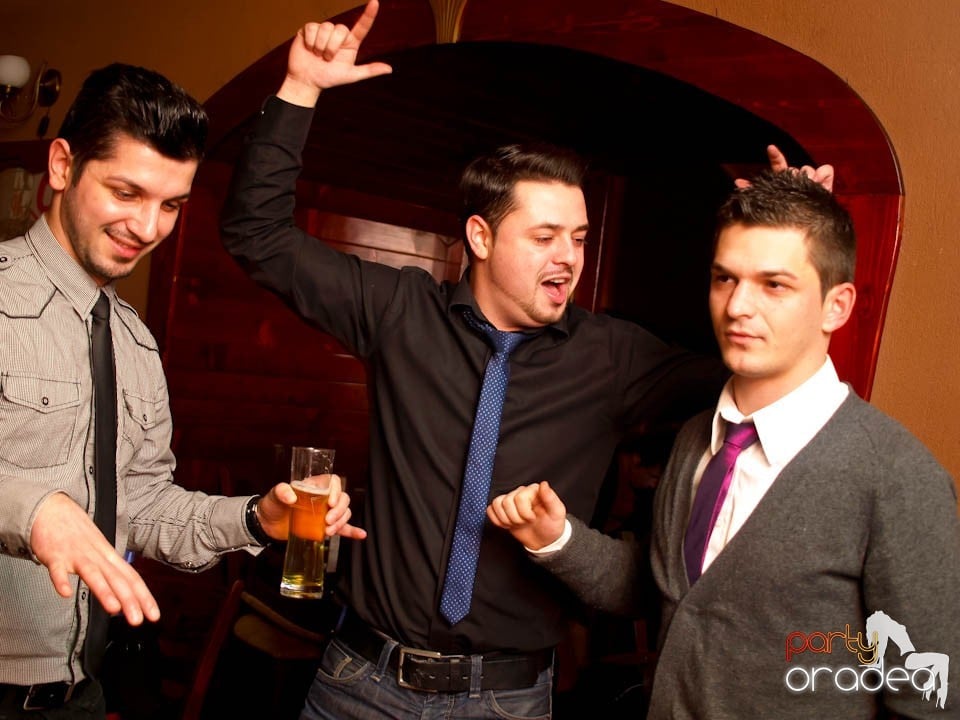 Dans şi distracţie în Chanson, 