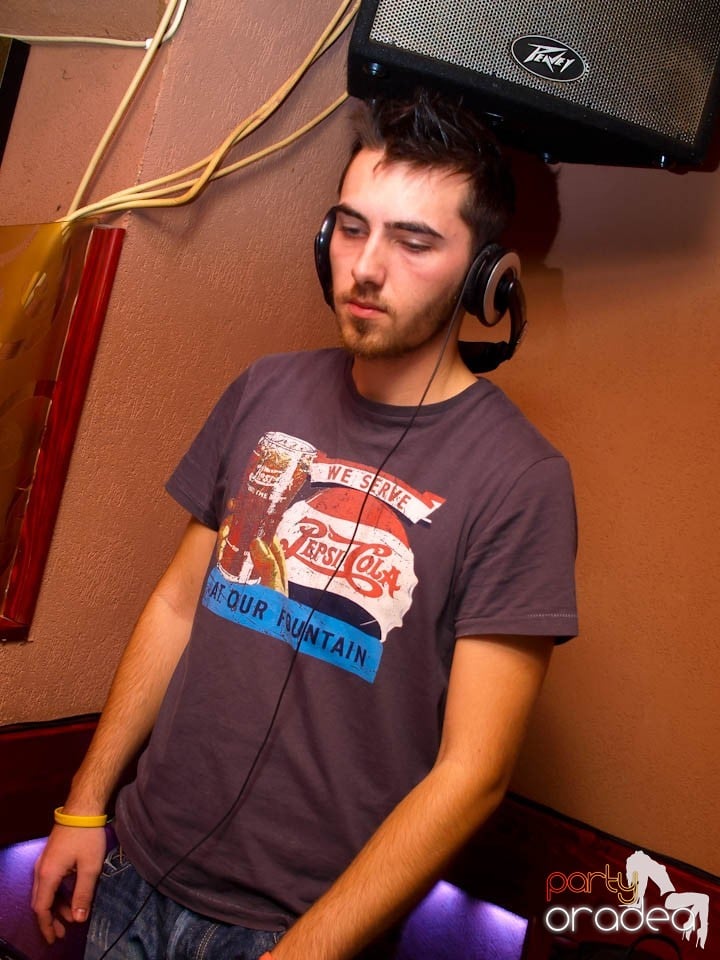 Dans şi distracţie în Chanson, 