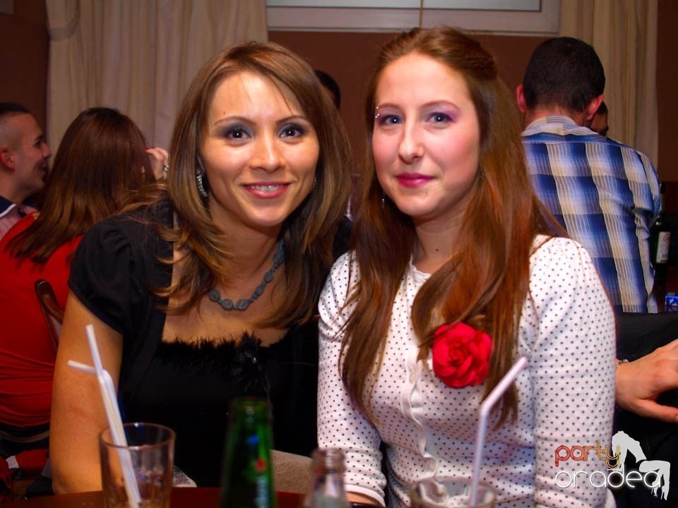 Dans şi distracţie în Chanson, 