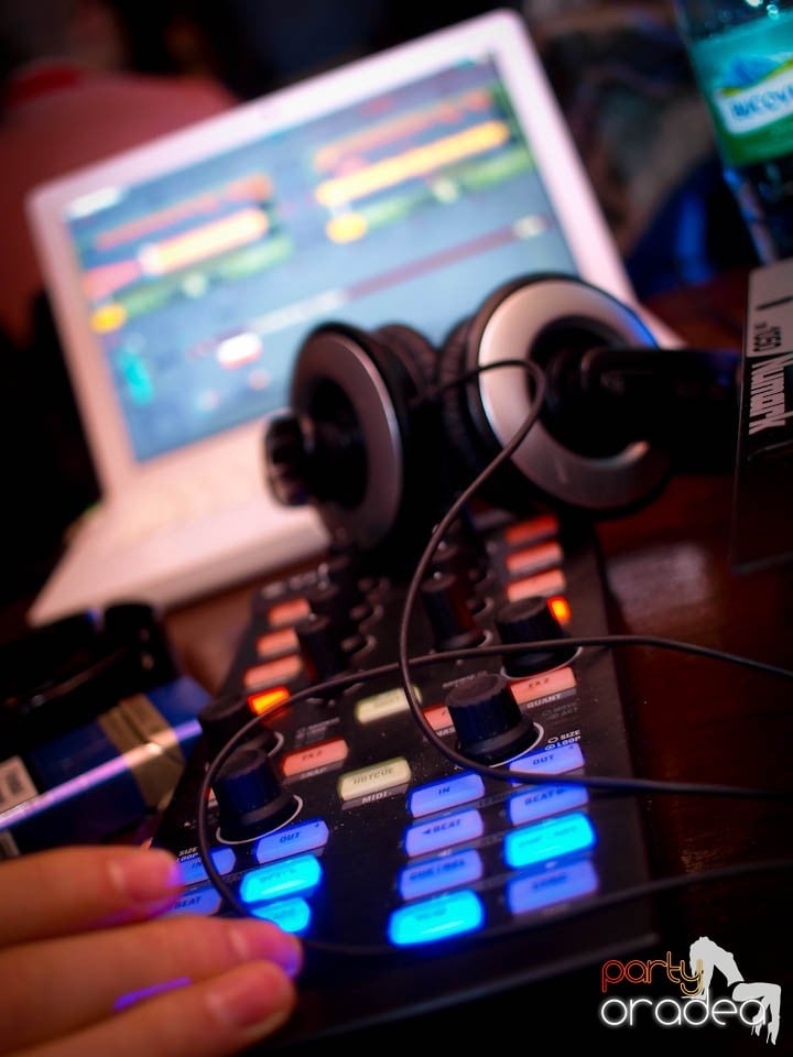 Dans şi distracţie în Chanson, 