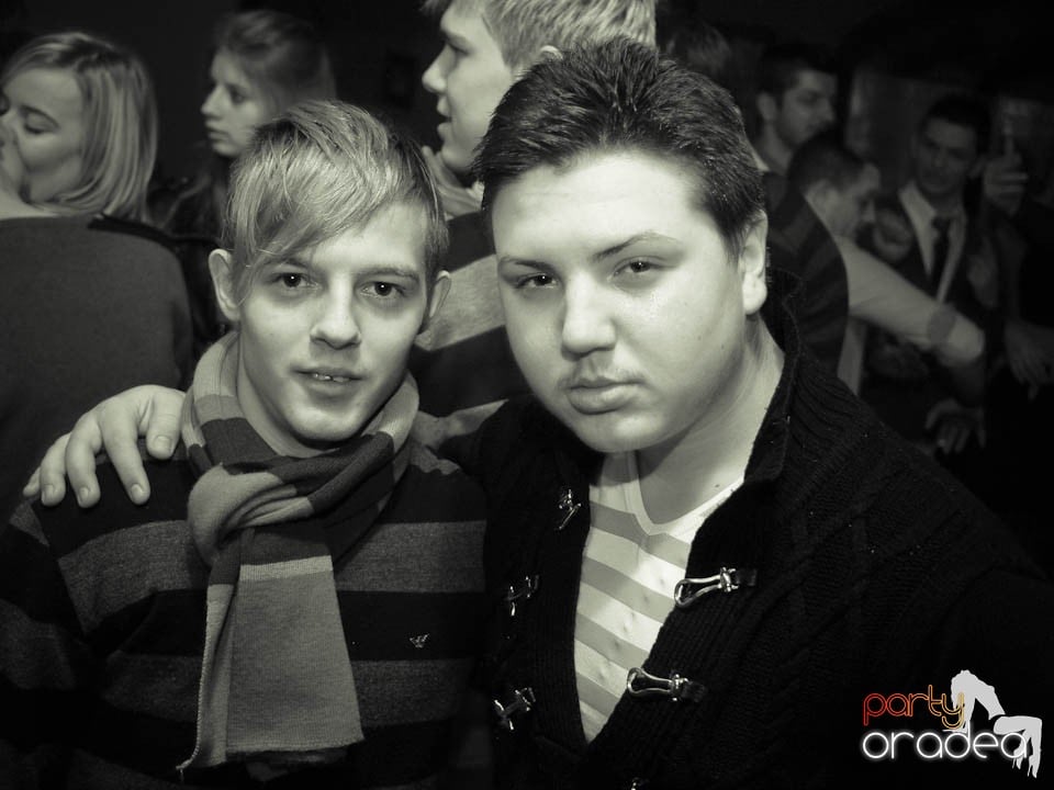 Dans şi distracţie în Chanson, 