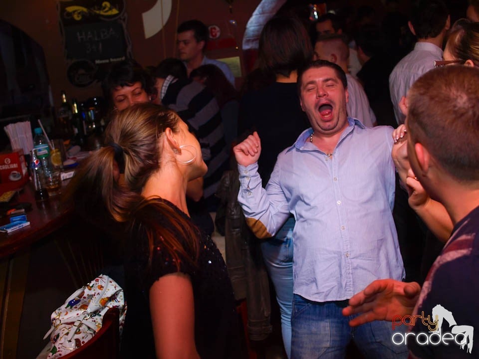 Dans şi distracţie în Chanson, 