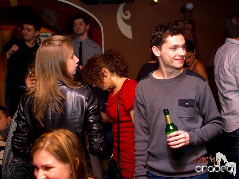 Dans şi distracţie în Chanson, 