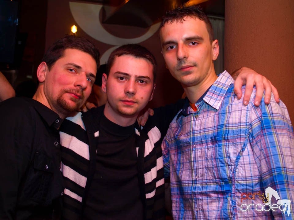 Dans şi distracţie în Chanson, 