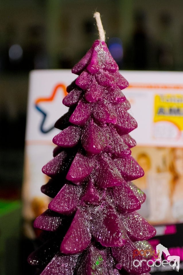 Dans şi karaoke în Blondy's Art Café, 