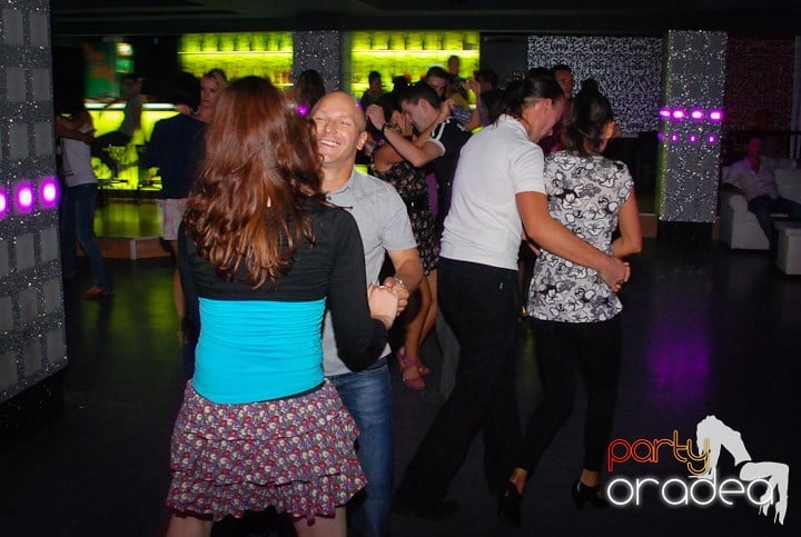 Dans şi voie bună în Life, 