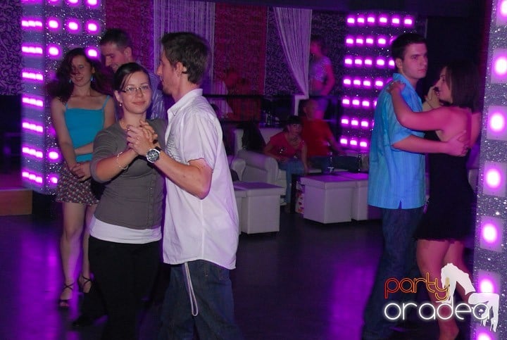 Dans şi voie bună în Life, 