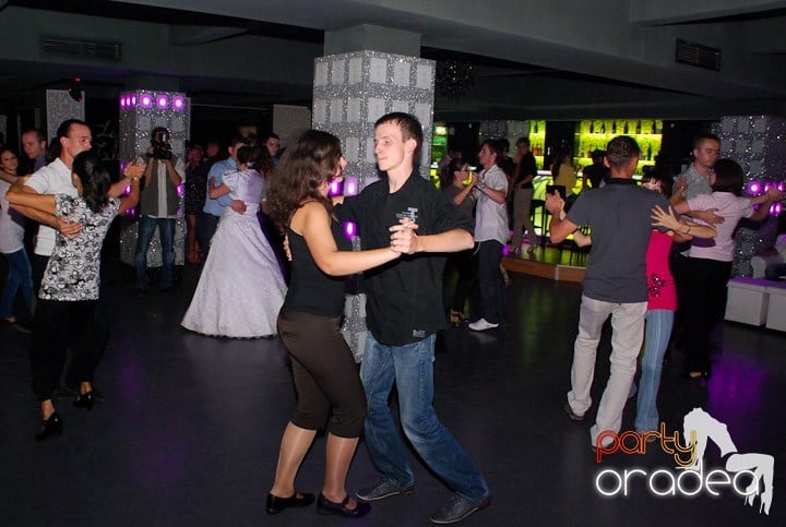 Dans şi voie bună în Life, 