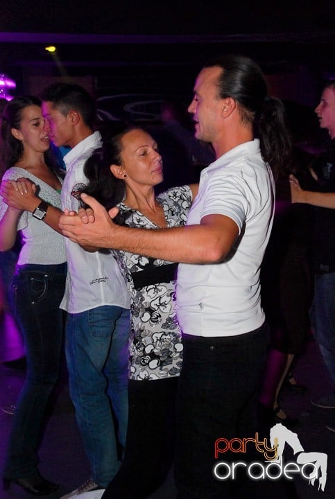 Dans şi voie bună în Life, 