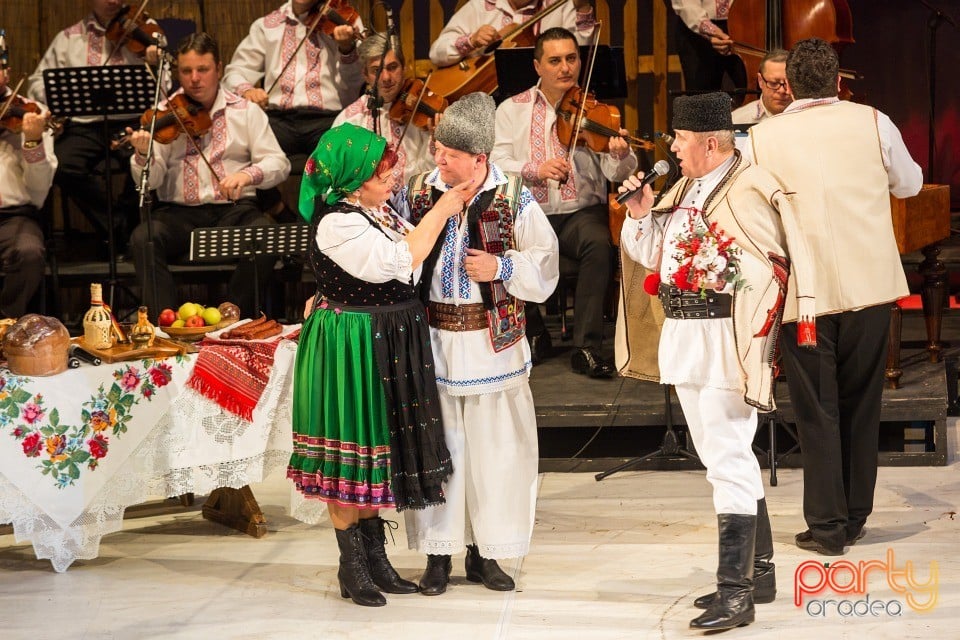 De Sărbători în Bihor, Teatrul Regina Maria