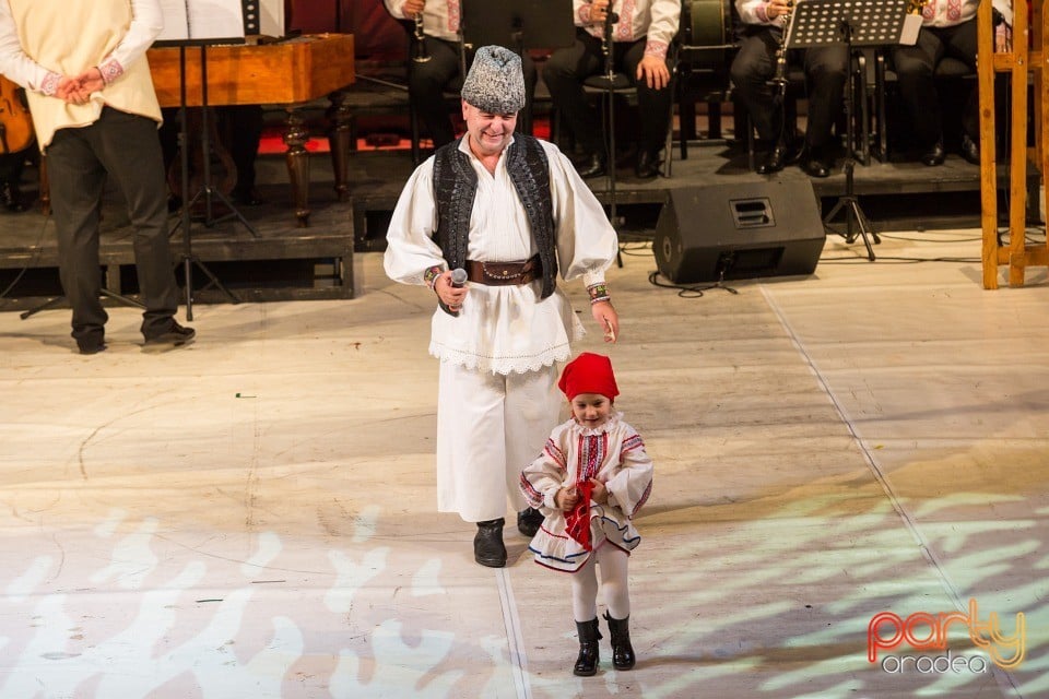 De Sărbători în Bihor, Teatrul Regina Maria