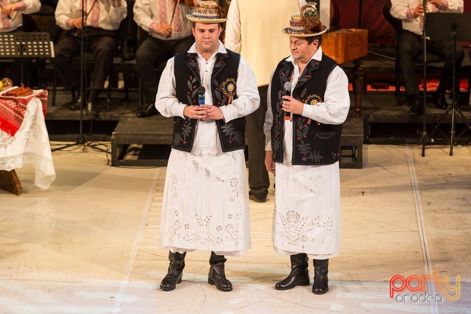 De Sărbători în Bihor, Teatrul Regina Maria