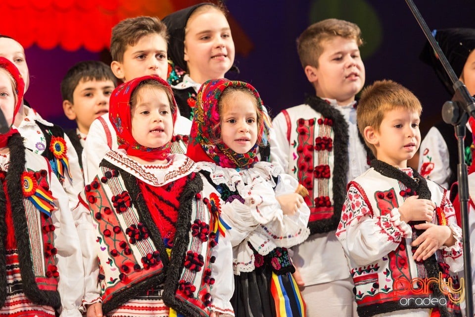 De Sărbători în Bihor, Teatrul Regina Maria