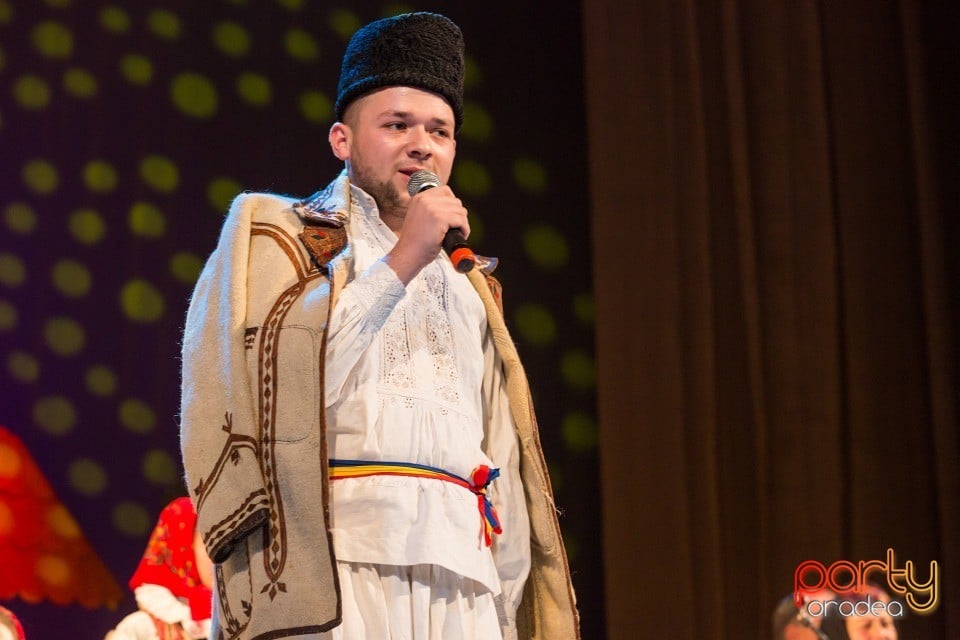 De Sărbători în Bihor, Teatrul Regina Maria