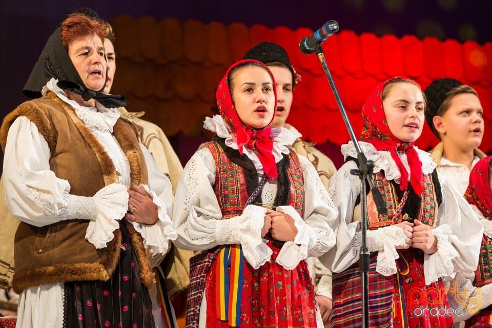 De Sărbători în Bihor, Teatrul Regina Maria