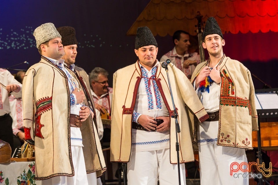 De Sărbători în Bihor, Teatrul Regina Maria