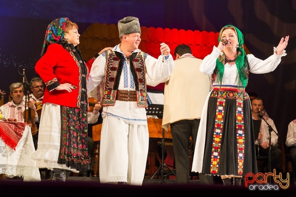 De Sărbători în Bihor, Teatrul Regina Maria