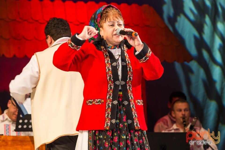 De Sărbători în Bihor, Teatrul Regina Maria