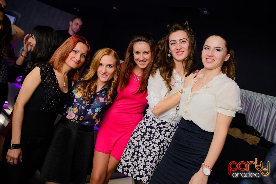 Decadance Glam Night,