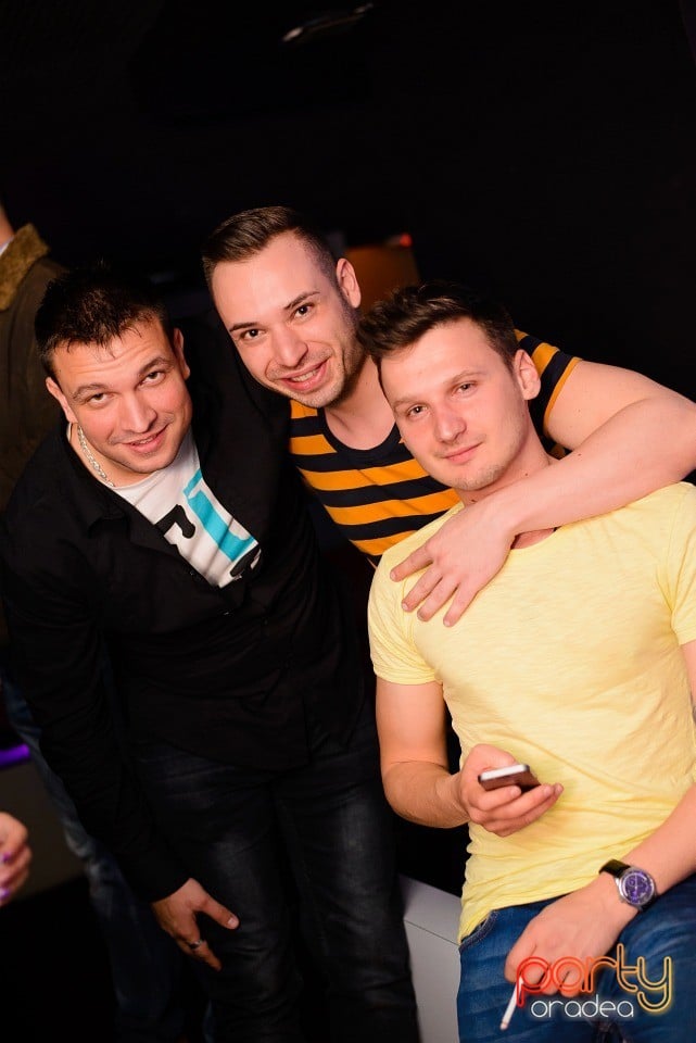 Decadance Glam Night,