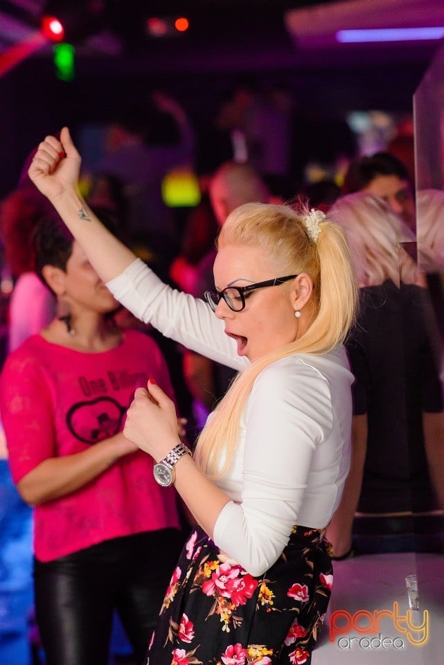 Decadance Glam Night,