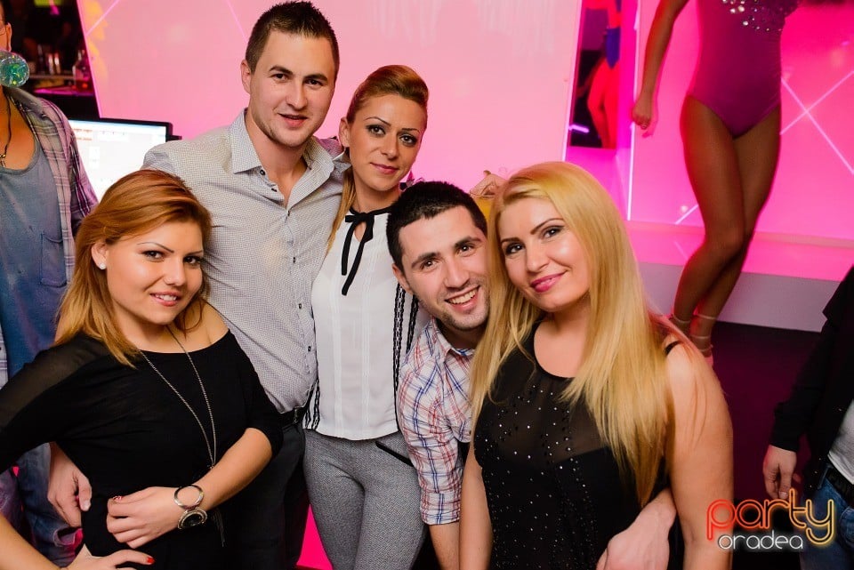 Decadance Glam Night,