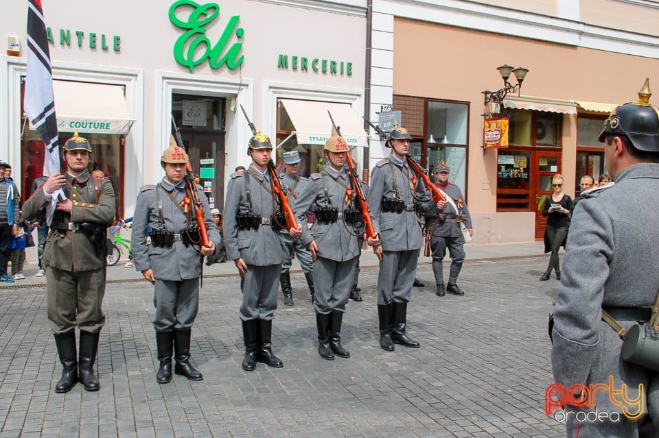 Defilare militară pe corso, Oradea