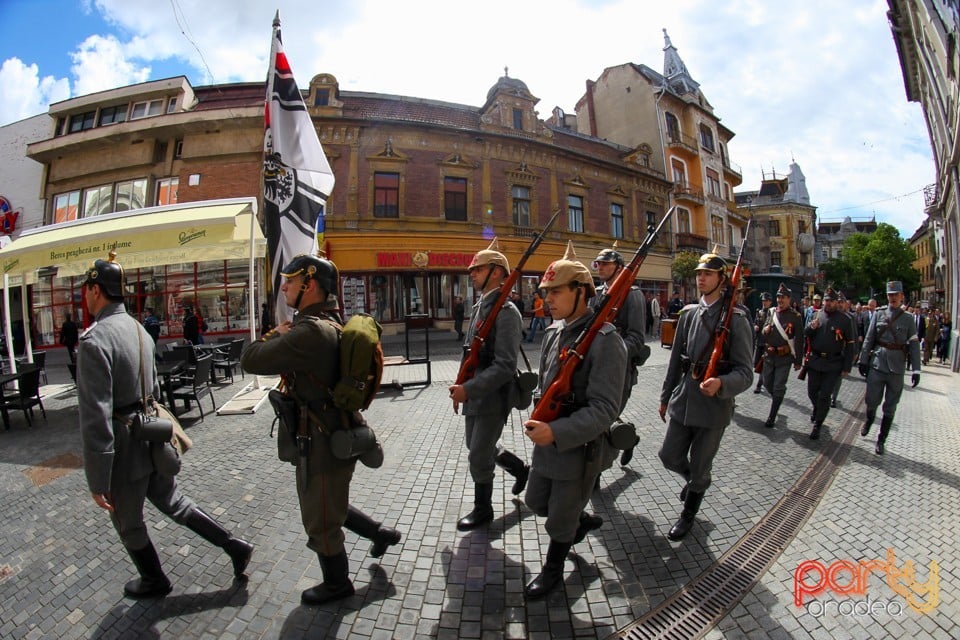 Defilare militară pe corso, Oradea